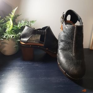 Sbicca, Vintage Collection Black Leather Mule, Women's,  Size 8